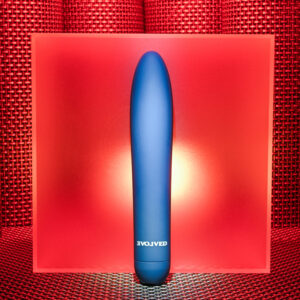 Straight Forward - Silicone Rechargeable